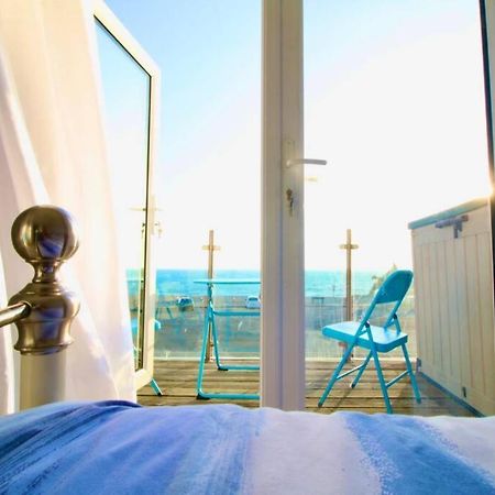 Serenity "Your Calm Seafront Retreat" By Air Premier Seaford Exteriör bild