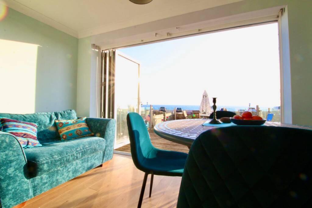 Serenity "Your Calm Seafront Retreat" By Air Premier Seaford Exteriör bild